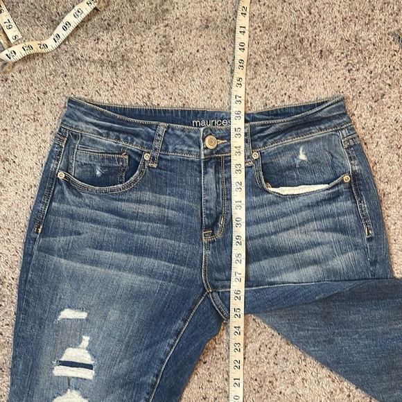 Maurice‎ Ripped Jean Size 9/10 Woman’s - Picture 6 of 6